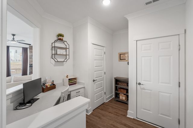 1170 Pebble Run Rd, Hendersonville, TN 37075