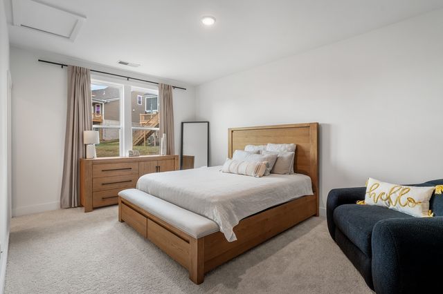 1170 Pebble Run Rd, Hendersonville, TN 37075