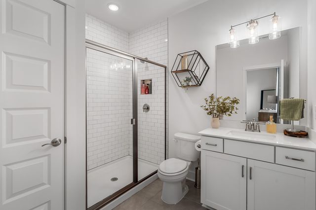 1170 Pebble Run Rd, Hendersonville, TN 37075