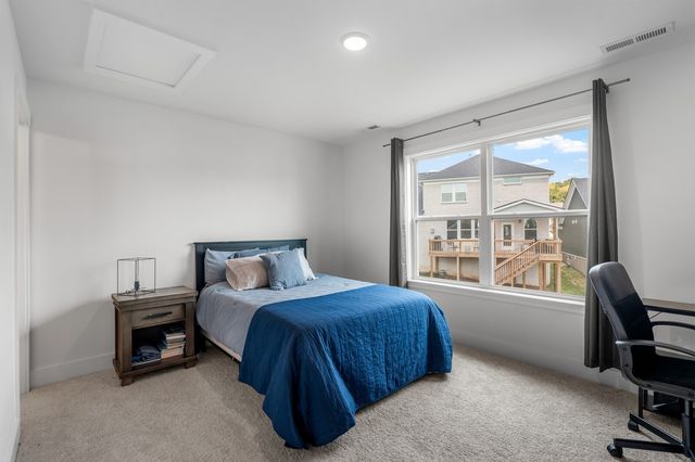 1170 Pebble Run Rd, Hendersonville, TN 37075