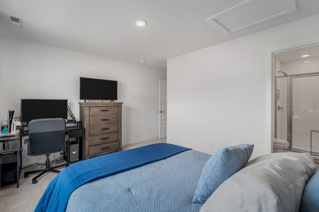 1170 Pebble Run Rd, Hendersonville, TN 37075