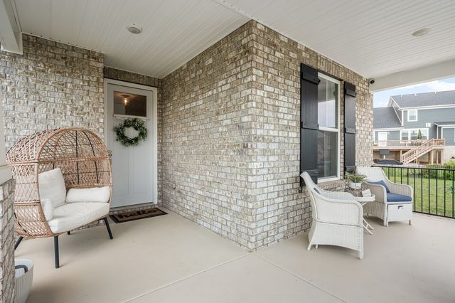 1170 Pebble Run Rd, Hendersonville, TN 37075