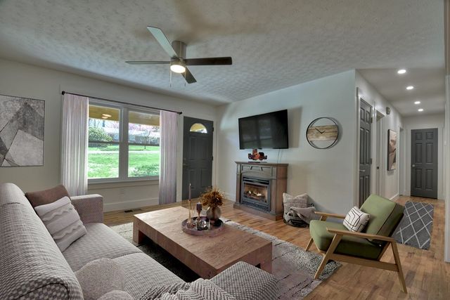 975 Goss Road, Epworth, GA 30541