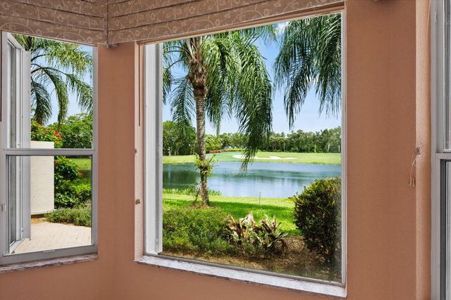 10911 Royal Devon Way, Lake Worth, FL 33449
