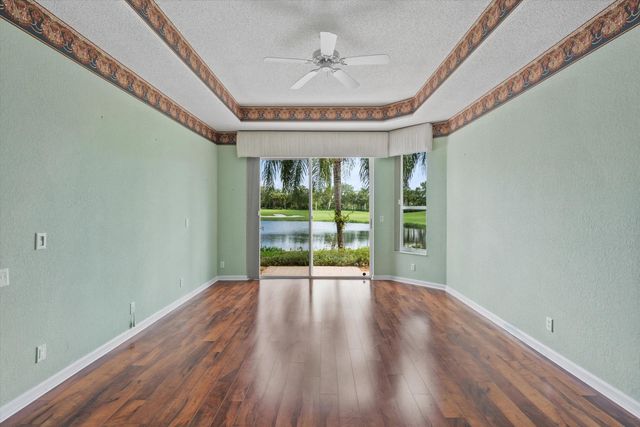 10911 Royal Devon Way, Lake Worth, FL 33449