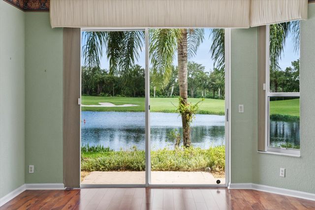 10911 Royal Devon Way, Lake Worth, FL 33449