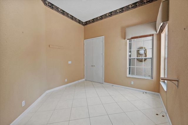 10911 Royal Devon Way, Lake Worth, FL 33449