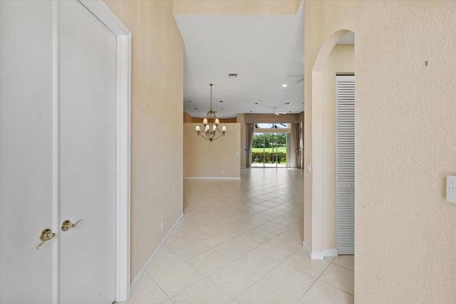 10911 Royal Devon Way, Lake Worth, FL 33449
