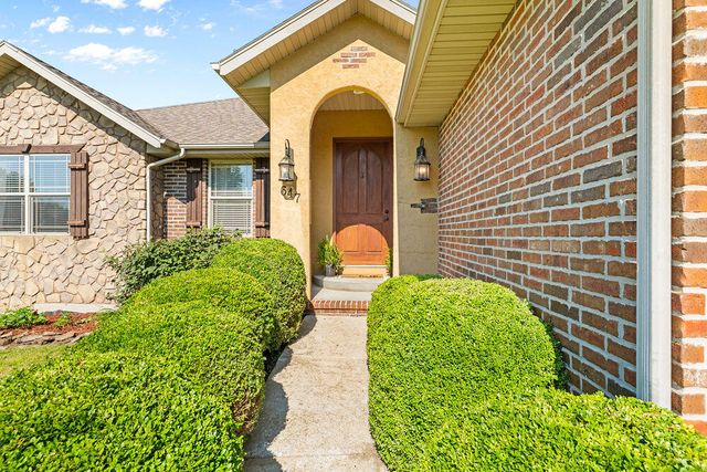 647 N Althea Avenue, Nixa, MO 65714