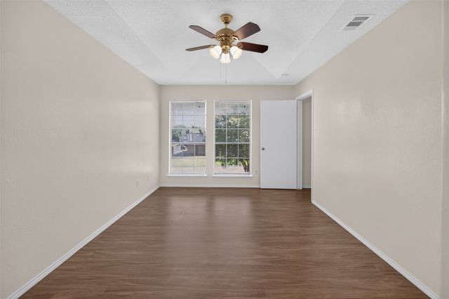 5719 Red Cactus Court, Arlington, TX 76017