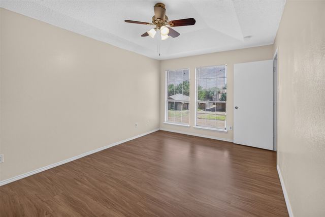 5719 Red Cactus Court, Arlington, TX 76017