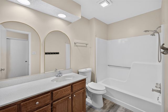 5719 Red Cactus Court, Arlington, TX 76017