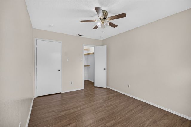 5719 Red Cactus Court, Arlington, TX 76017