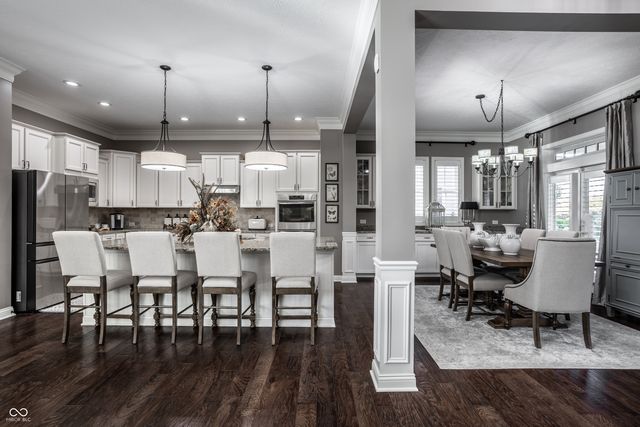 2595 Grafton Street, Carmel, IN 46032