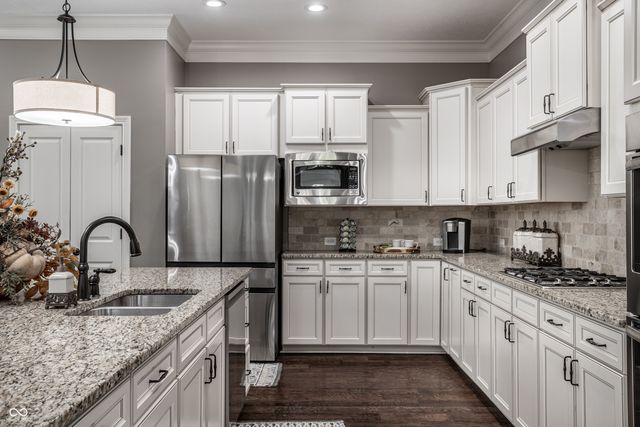 2595 Grafton Street, Carmel, IN 46032