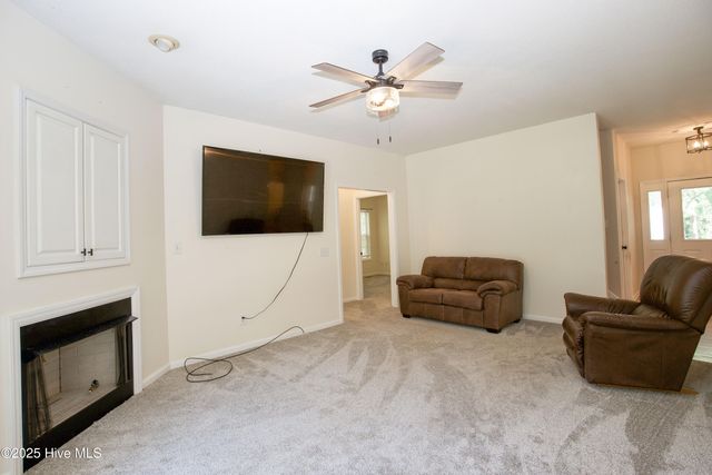 130 Pinecone Court, Seven Lakes, NC 27376