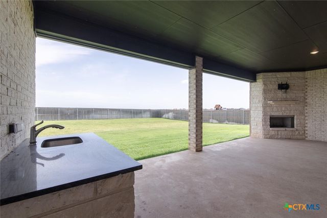 9110 Woodbine Drive, Temple, TX 76502