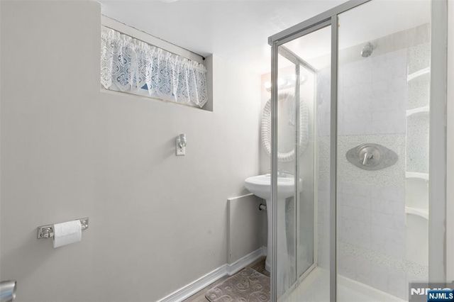 40 N Garwood Court, Garfield, NJ 07026