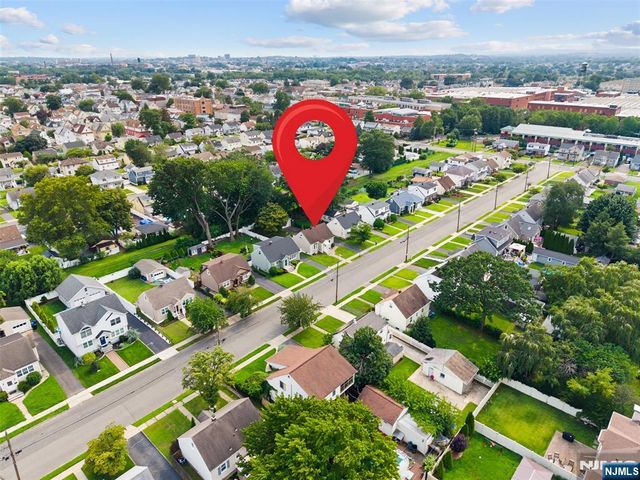 40 N Garwood Court, Garfield, NJ 07026