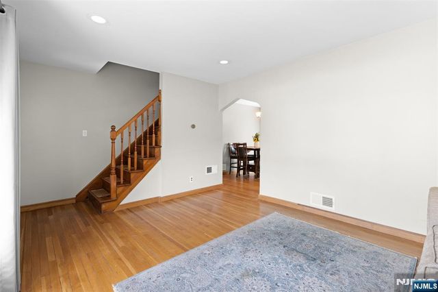 40 N Garwood Court, Garfield, NJ 07026