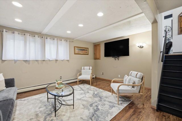 S78W31190 Sugden ROAD, Mukwonago, WI 53149