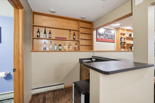 S78W31190 Sugden ROAD, Mukwonago, WI 53149