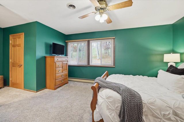 S78W31190 Sugden ROAD, Mukwonago, WI 53149