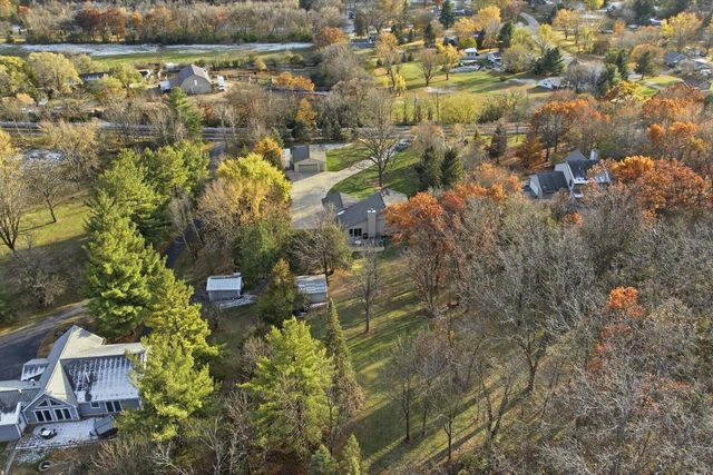 S78W31190 Sugden ROAD, Mukwonago, WI 53149