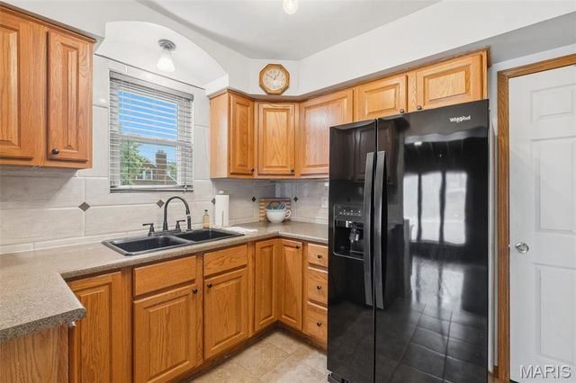 411 Cherry Lane, Warrenton, MO 63383