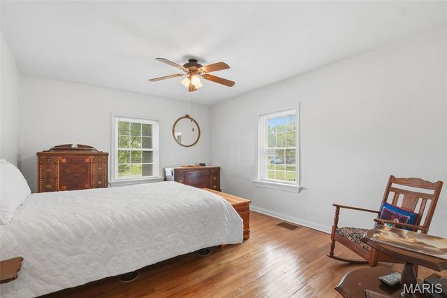 411 Cherry Lane, Warrenton, MO 63383