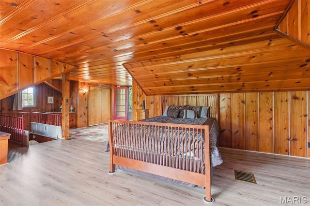 411 Cherry Lane, Warrenton, MO 63383