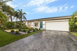 1740 NE 49th Street, Fort Lauderdale, FL 33334