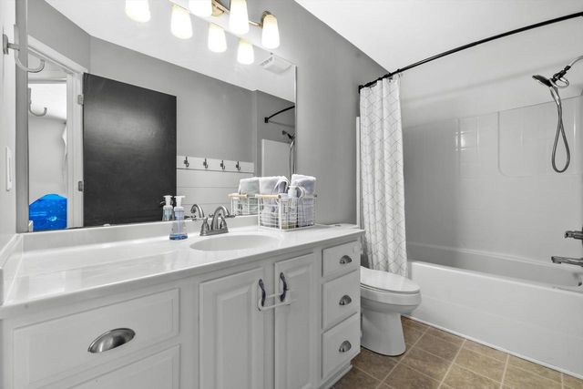 242 Cotton Grass LANE, Walworth, WI 53184