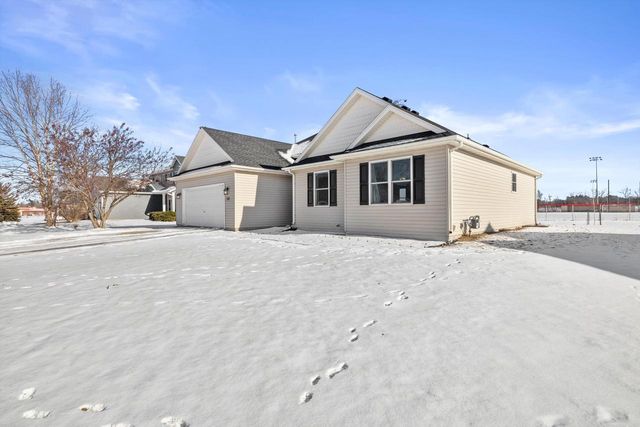 242 Cotton Grass LANE, Walworth, WI 53184