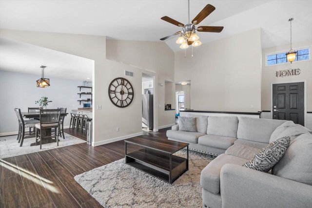 242 Cotton Grass LANE, Walworth, WI 53184