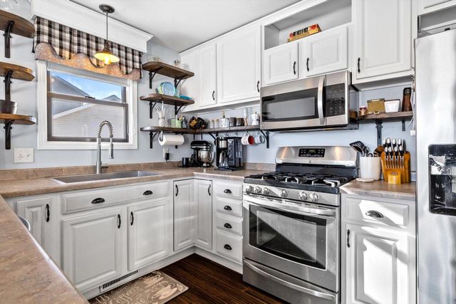 242 Cotton Grass LANE, Walworth, WI 53184