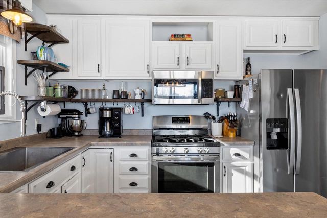 242 Cotton Grass LANE, Walworth, WI 53184