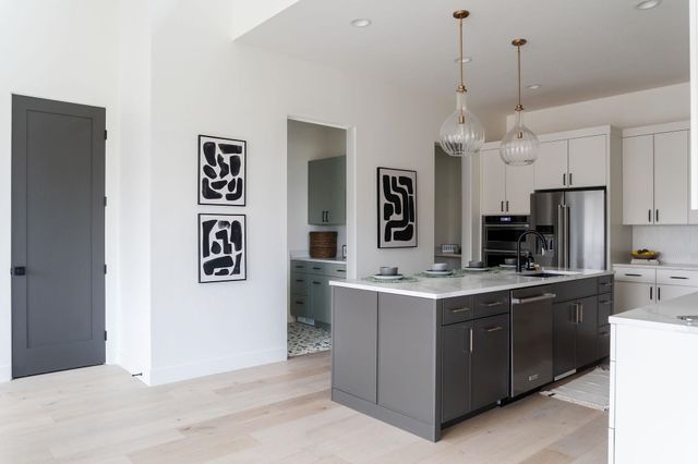 2320 LONETREE, Grand Junction, CO 81507