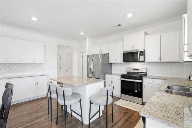 197 Amber Meadow Drive, Braselton, GA 30517