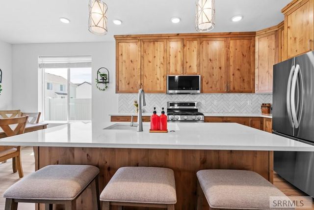676 S 2315 W, Rexburg, ID 83440
