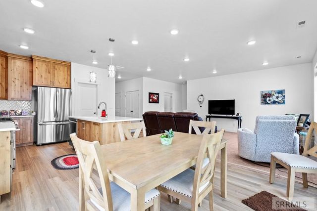 676 S 2315 W, Rexburg, ID 83440