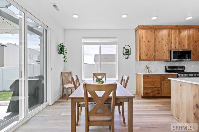 676 S 2315 W, Rexburg, ID 83440