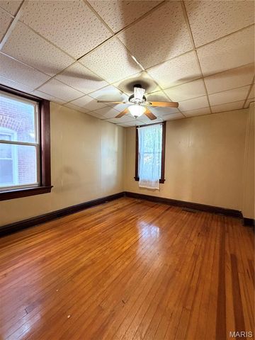 6726 Vermont Avenue, St Louis, MO 63111