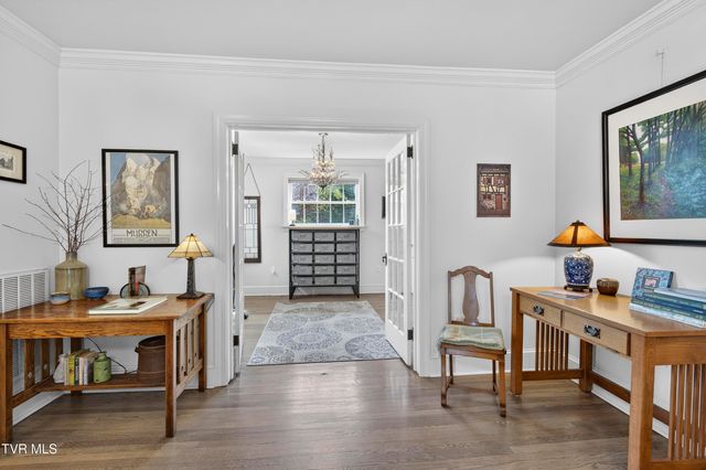 142 Campbell Avenue, Marion, VA 24354