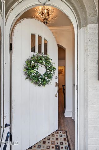 142 Campbell Avenue, Marion, VA 24354