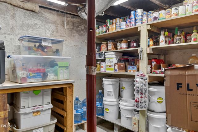 142 Campbell Avenue, Marion, VA 24354