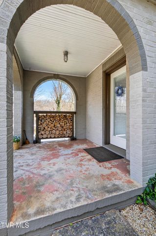 142 Campbell Avenue, Marion, VA 24354