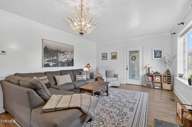 142 Campbell Avenue, Marion, VA 24354