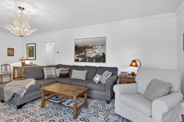 142 Campbell Avenue, Marion, VA 24354