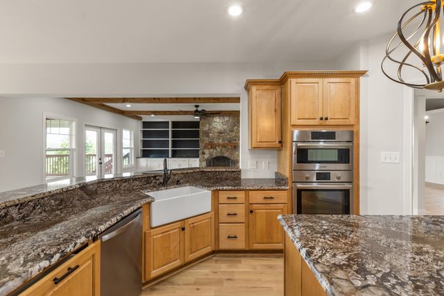 5121 Jacks Creek Pike, Lexington, KY 40515